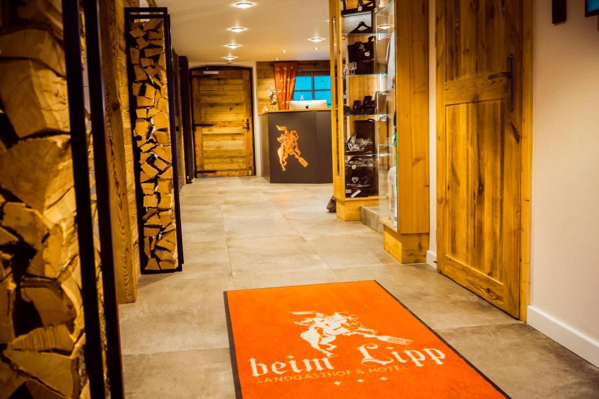 Boutique Hotel Restaurant & Spa Beim Lipp Roßhaupten Buitenkant foto