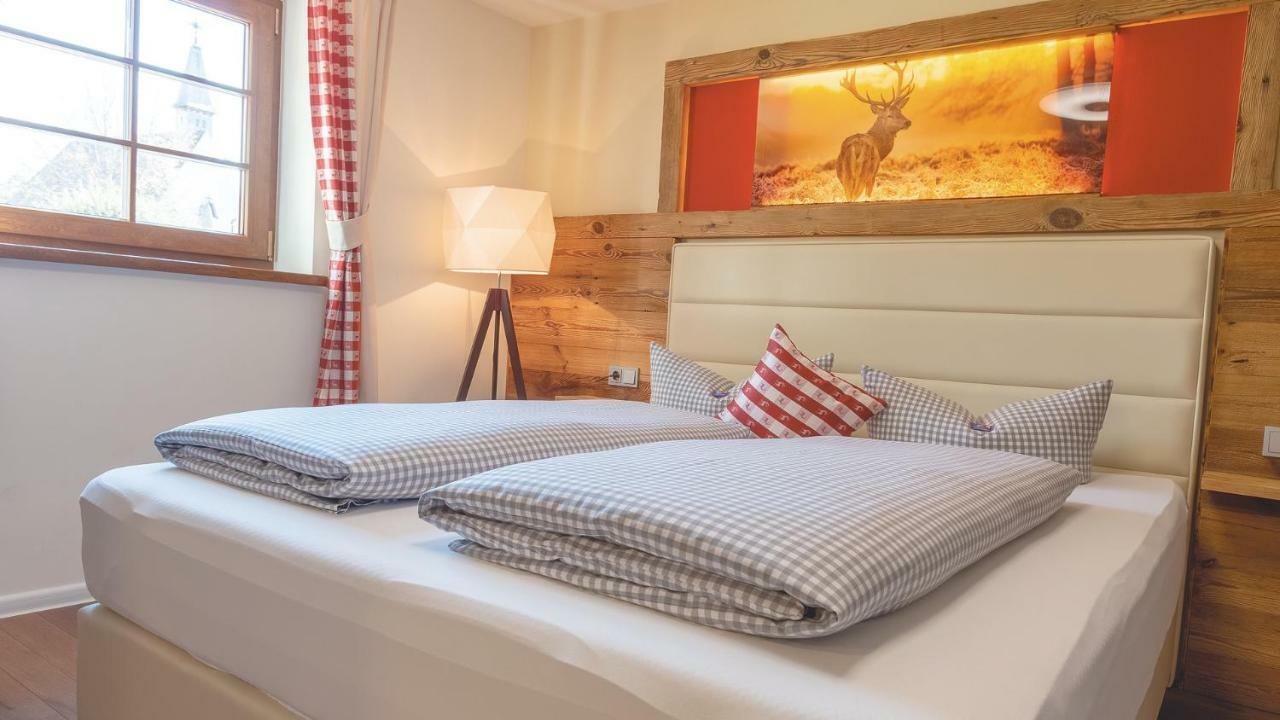 Boutique Hotel Restaurant & Spa Beim Lipp Roßhaupten Buitenkant foto